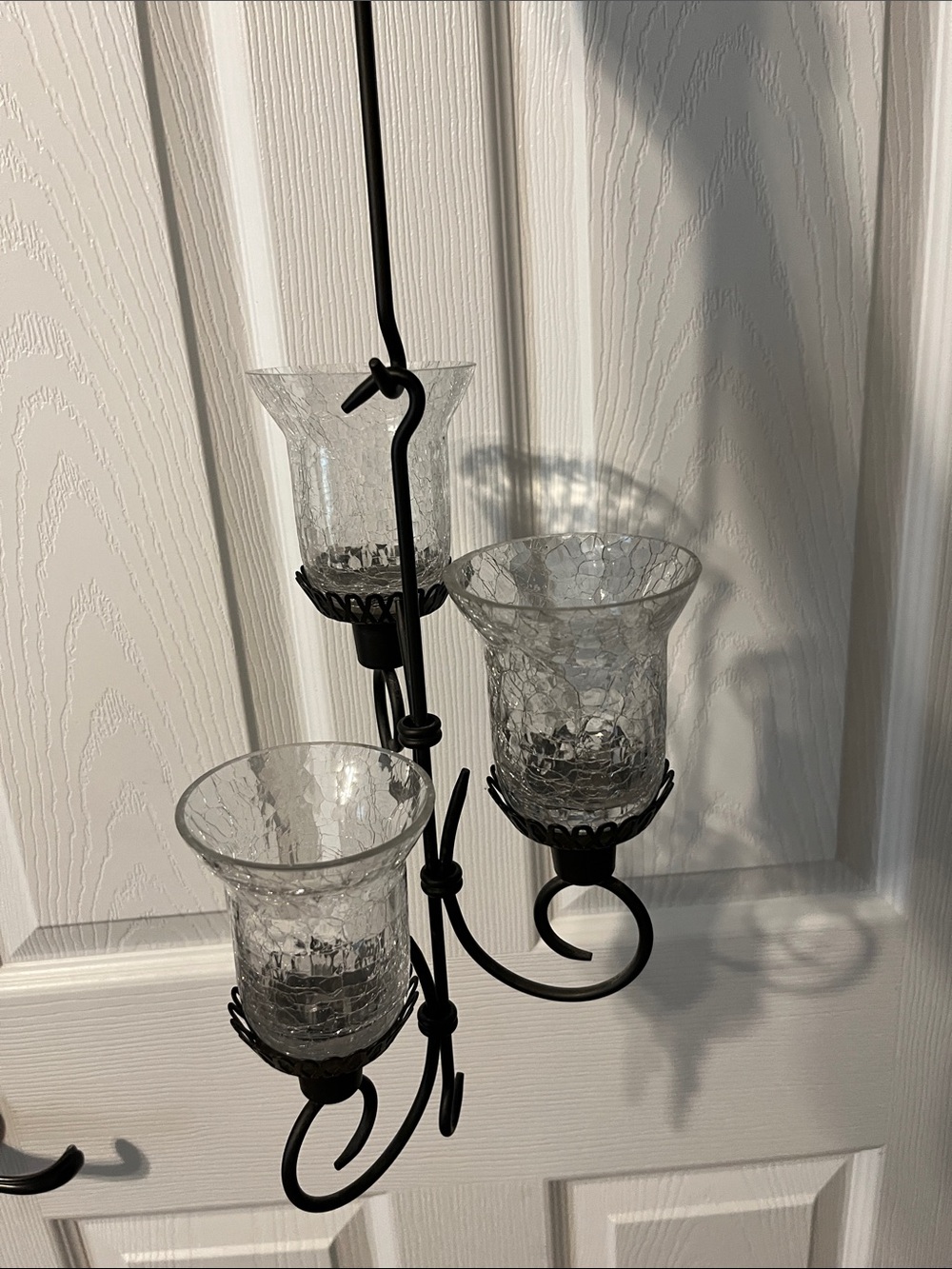 Black Metal Hanging Candle Holder 3-Arm Decorative Sconce with crackle glasses